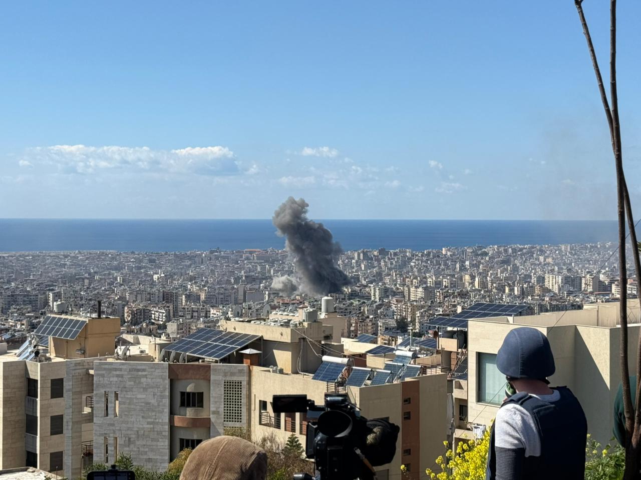 صورة توضيحية - مجددا غارات على الضاحية تطال فروع للقرض الحسن