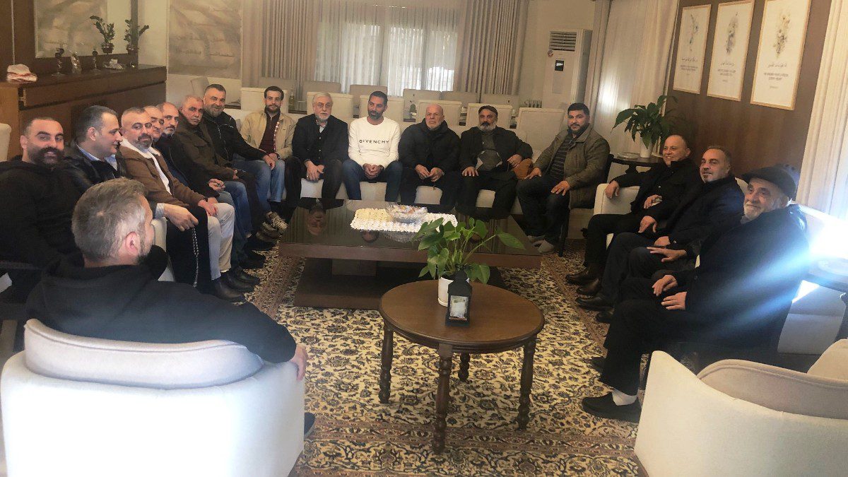 صورة توضيحية - للقيام بما يتوجب تجاه الوافدين الذين نعتبرهم ضيوفاً