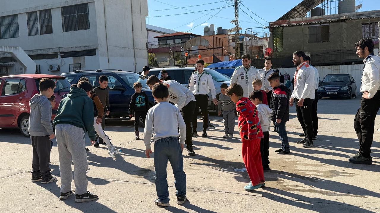صورة توضيحية - كشافة الإمام المهدي (عجّل الله فرجه).. سواعدُ إغاثةٍ وقلوبٌ تحتضن الجراح