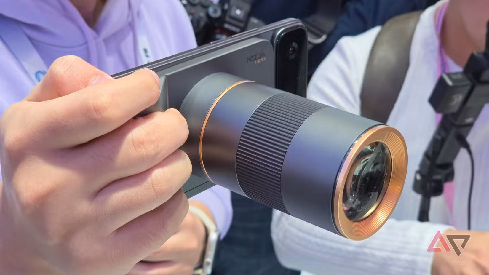 سرق هاتف ذو مفهوم معياري MWC 2026 لكن هل يريد أي شخص واحدًا حقًا؟