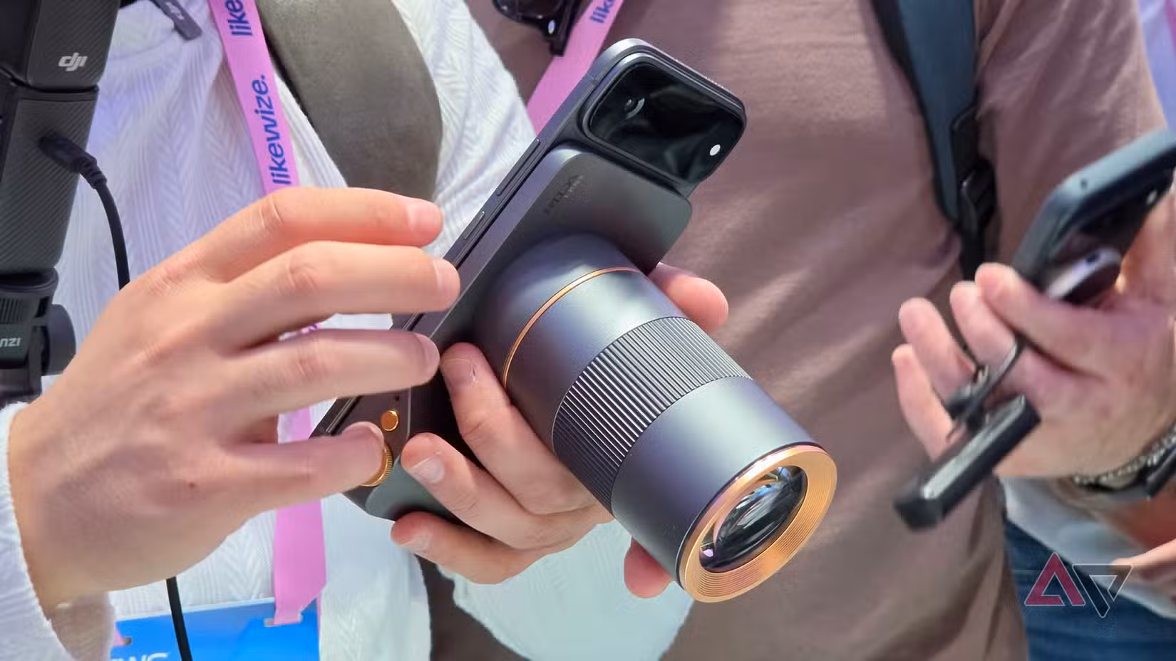 سرق هاتف ذو مفهوم معياري MWC 2026 لكن هل يريد أي شخص واحدًا حقًا؟