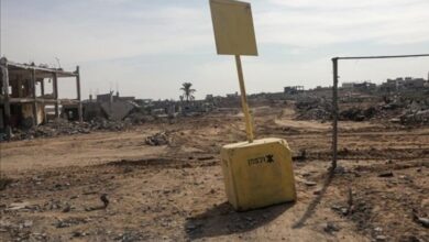 إسرائيل تحول “الخط الأصفر” في غزة إلى واقع دائم وتقيم 32 موقعا عسكريا