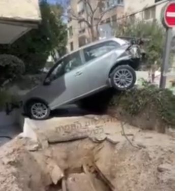 إيران تعلن عن استخدم صواريخ جديد في ضرباتها على إسرائيل