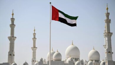 الإمارات: الدفاعات الجوية تتصدى لهجمات صاروخية وطائرات مسيرة