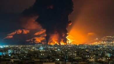 الحرب الأمريكية الإسرائيلية مع إيران دونالد ترامب يتوعد إيران “بالموت والنار” إذا تم المساس بمضيق هرمز وإيران تتعهد بمنع تصدير “لتر واحد” من النفط