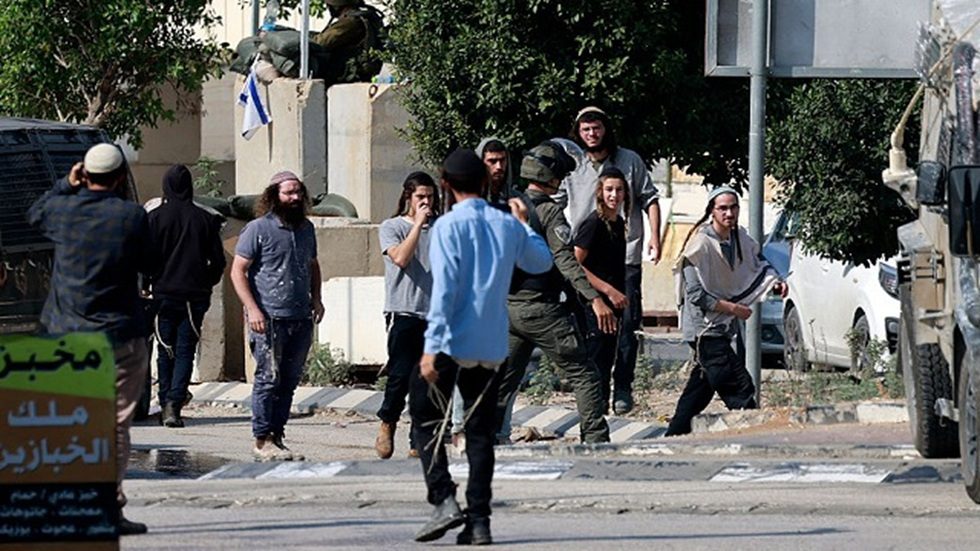 الخارجية الفلسطينية تدين “الإرهاب الممنهج” للمستوطنين الإسرائيليين