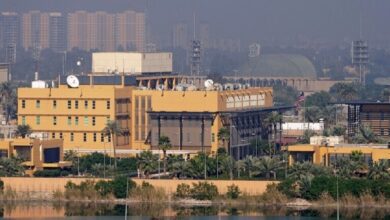 الدفاعات الجوية تتصدى لمسيرات تهاجم السفارة الأمريكية في بغداد وانفجارات تهز أربيل