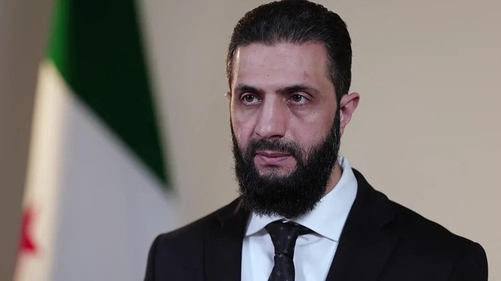 الرئيس السوري التصعيد في المنطقة “تهديد وجودي” وندعم نزع سلاح حزب الله وموقف العراق ولبنان