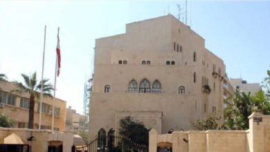 الرئيس بري يلتقي السفير الفرنسي في عين التينة
