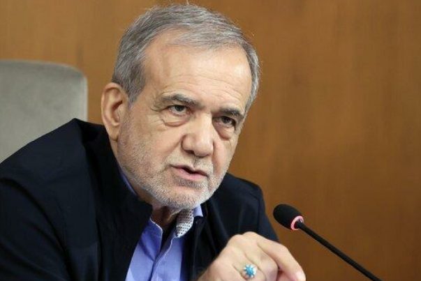 الرئيس بزشكيان: بدأت بعض الدول جهود الوساطة