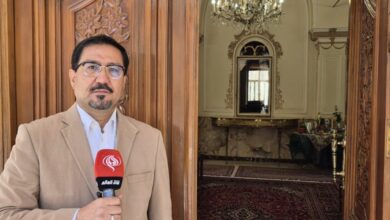 الزرادشتيون يحتفلون بالنوروز متمسكين بتقاليدهم رغم أجواء الحرب