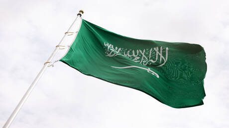 السفارة السعودية في لبنان لـRT: بيان دعوة مواطنينا للمغادرة تتجدد منذ 2019 وهي لكل مواقع الاشتباك السفارة السعودية في لبنان لـRT: بيان دعوة مواطنينا للمغادرة تتجدد منذ 2019 وهي لكل مواقع الاشتباك