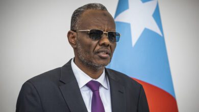 الصومال تعلن أن حكومتها الإقليمية “لم تعد صالحة”