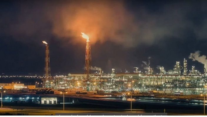 بدأنا مرحلة جديدة ..اجبرتمونا على استهداف منشآت الطاقة بدأنا مرحلة جديدة ..اجبرتمونا على استهداف منشآت الطاقة