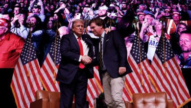 ترامب يطرد تاكر كارلسون من MAGA