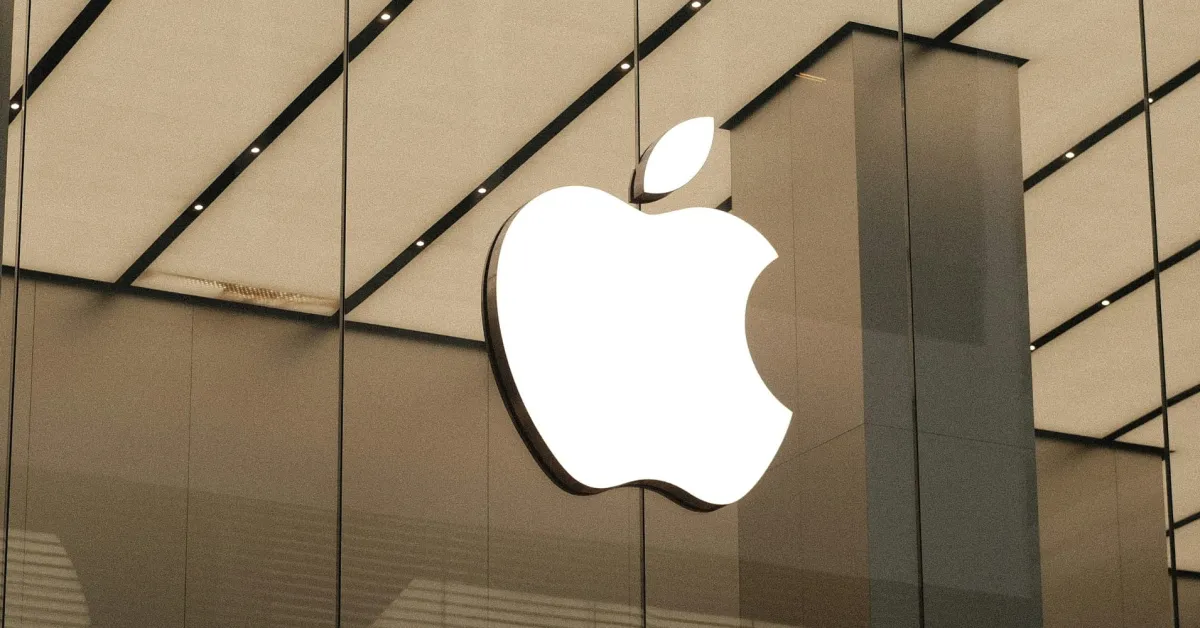 تضيف شركة Apple ستيف ليماي ومولي أندرسون إلى صفحة قيادتها
