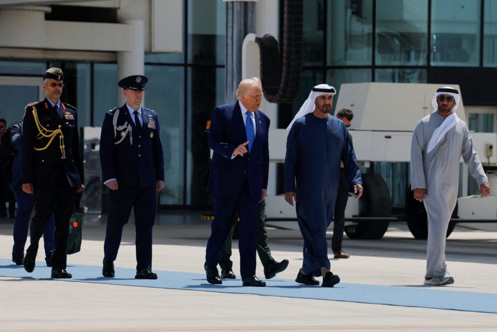 تقول مصادر إن الحلفاء الخليجيين أصيبوا بخيبة أمل لأن الولايات المتحدة لم تبلغ عن الهجمات الإيرانية وتجاهلت تحذيراتهم