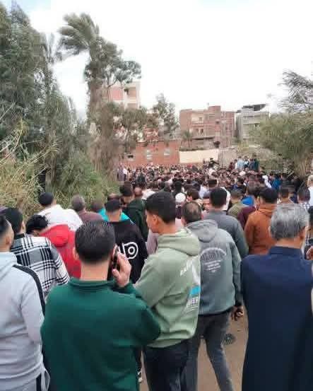 حادث مروع يحول عيد الفطر بقرية مصرية إلى مأتم بعد مصرع 5 أطفال