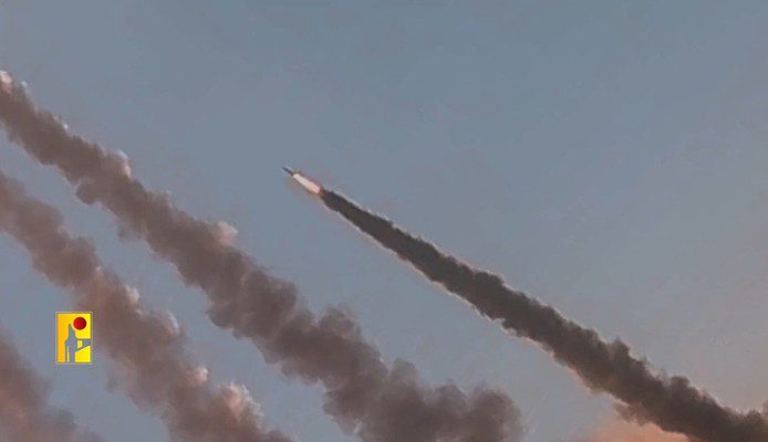 حزب الله: استهدفنا تجمّعًا لجنود جيش العدوّ الإسرائيليّ في مستوطنة شوميرا بصليةٍ صاروخيّة