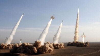 صافرات الإنذار تدوي في وسط إسرائيل وشمالها بعد رصد هجوم صاروخي إيراني كبير