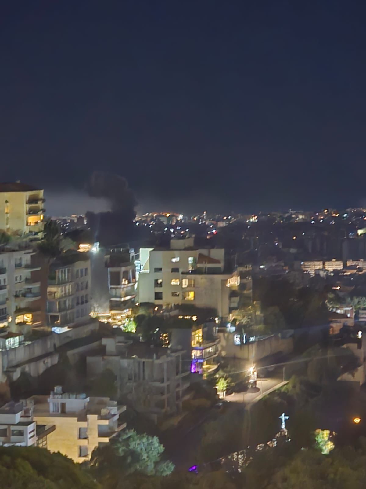 غارة عنيفة على الضاحية الجنوبية لمدينة بيروت