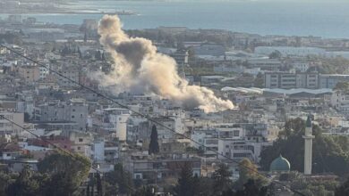 غارتان على مخيم عين الحلوة في صيدا