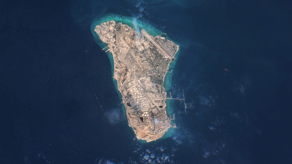 لماذا تعتبر الجزيرة الإيرانية التي ضربتها الولايات المتحدة مهمة