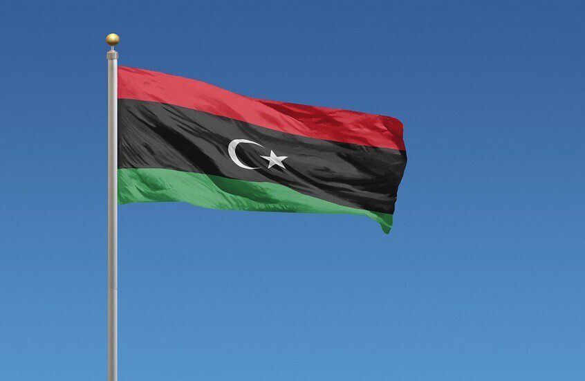 ليبيا.. بيان عاجل من المؤسسة الوطنية للنفط حول حالة الناقلة الروسية المتضررة