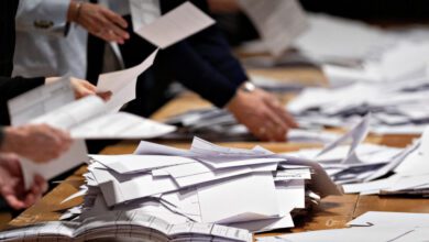 مستقبل رئيس الوزراء الدنماركي غير واضح بعد أن أظهرت نتائج الانتخابات نتائج غير حاسمة