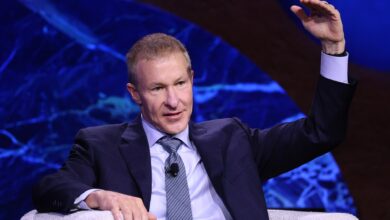 يقول الرئيس التنفيذي لشركة يونايتد إيرلاينز إن أسعار الوقود ستؤثر على نتائج الربع الأول