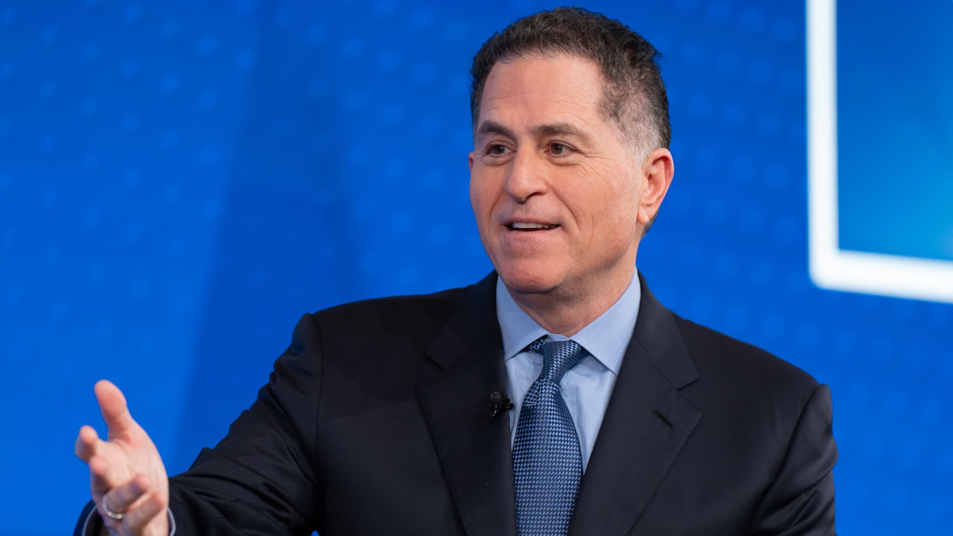 108293389 1776451820489 CNBC INVESTINAMERICA AC 041526 0240 jpg