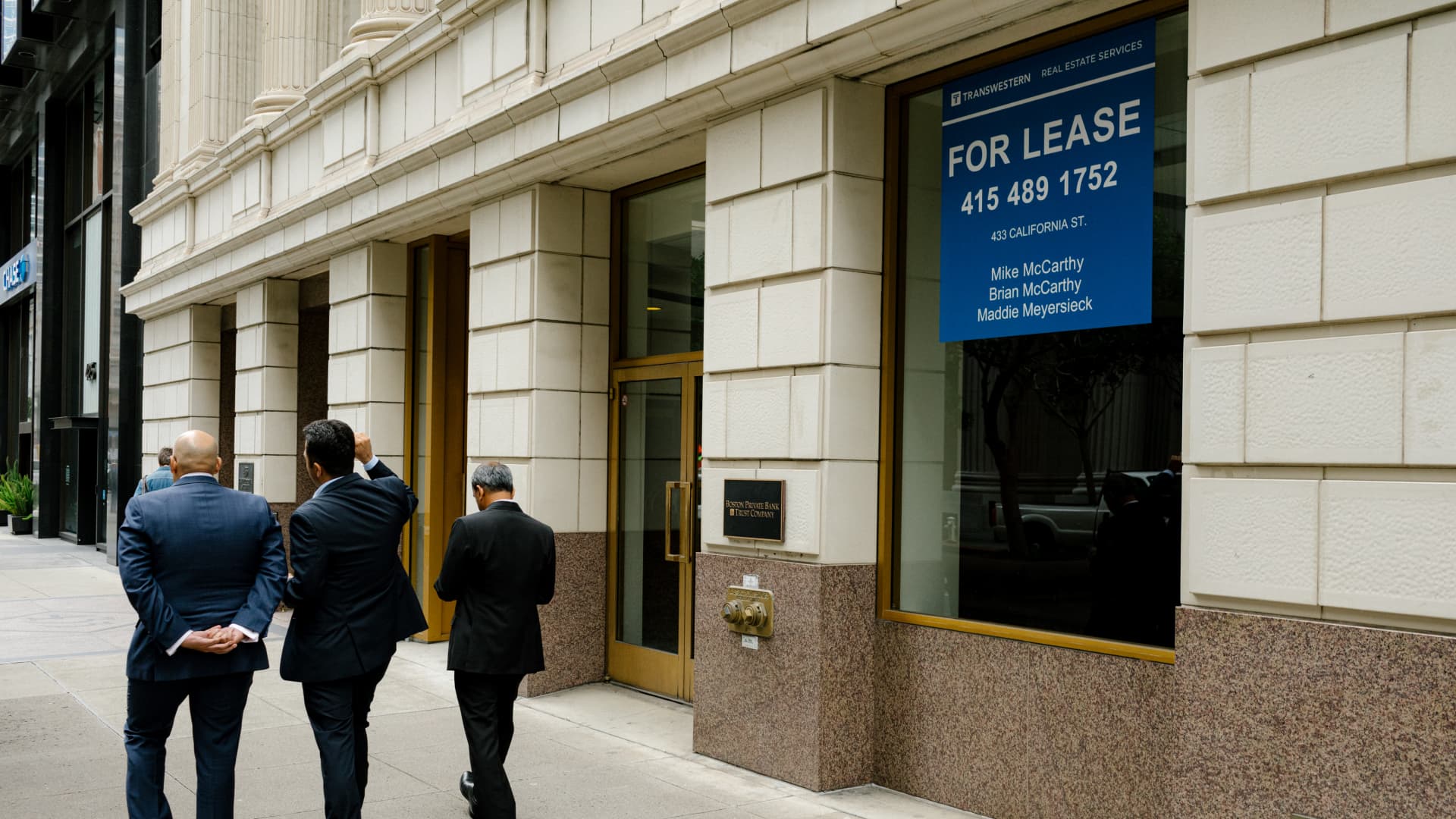 108296977 1777046771972 gettyimages 1252671968 SF EMPTY OFFICES jpeg