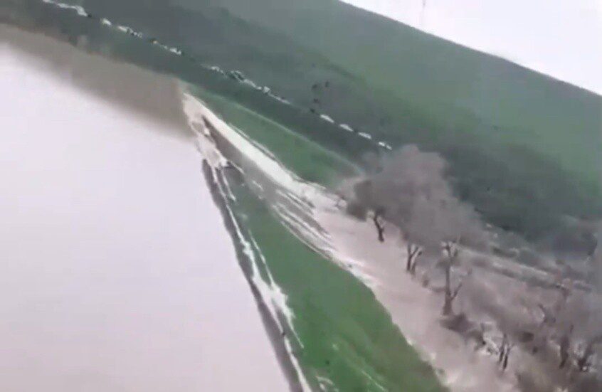 داغستان: إجلاء 800 أسرة إثر انهيار سد في منطقة دربند وسط فيضانات خطيرة