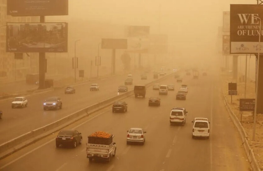 عاصفة ترابية وموجة حارّة تجتاح مصر.. والأرصاد تحذر من ذروة الطقس المضطرب 