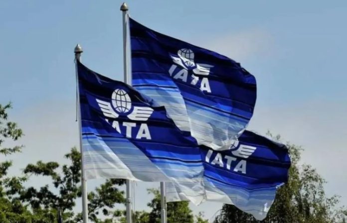 «إياتا»: تعافي إمدادات وقود الطائرات قد يستغرق أشهراً