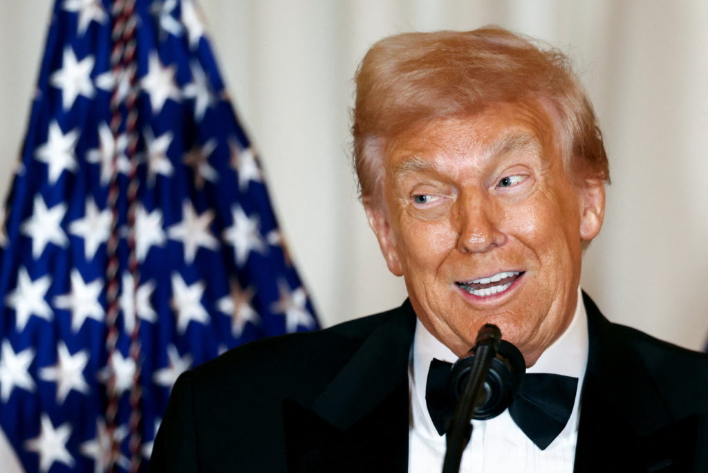 2025 12 07T010800Z 166856736 RC2DBIAKJ3MI RTRMADP 3 USA TRUMP KENNEDY CENTER 1024  215 684 jpg
