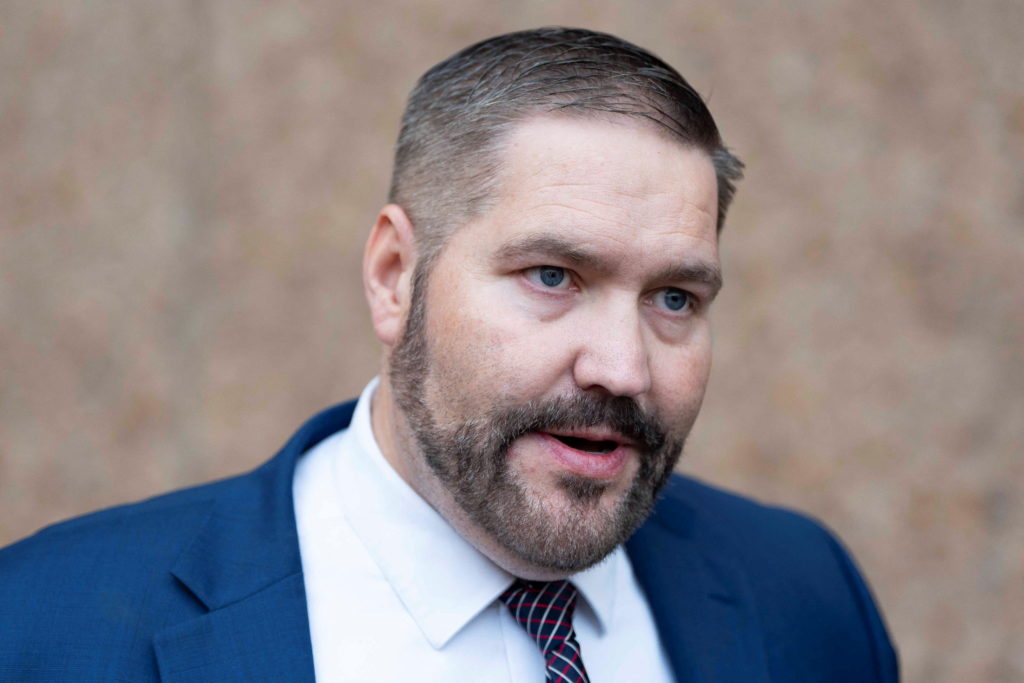 2026 02 19T010549Z 786901447 RC2OOJAQ3B28 RTRMADP 3 USA ELECTION ARIZONA 1024  215 683 jpg