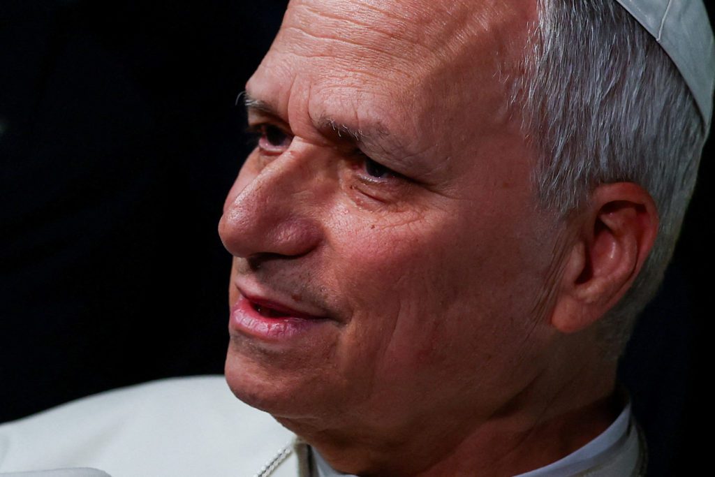 2026 04 07T191416Z 1338791608 RC2IKKA3T9RE RTRMADP 3 IRAN CRISIS POPE 1024  215 683 jpg