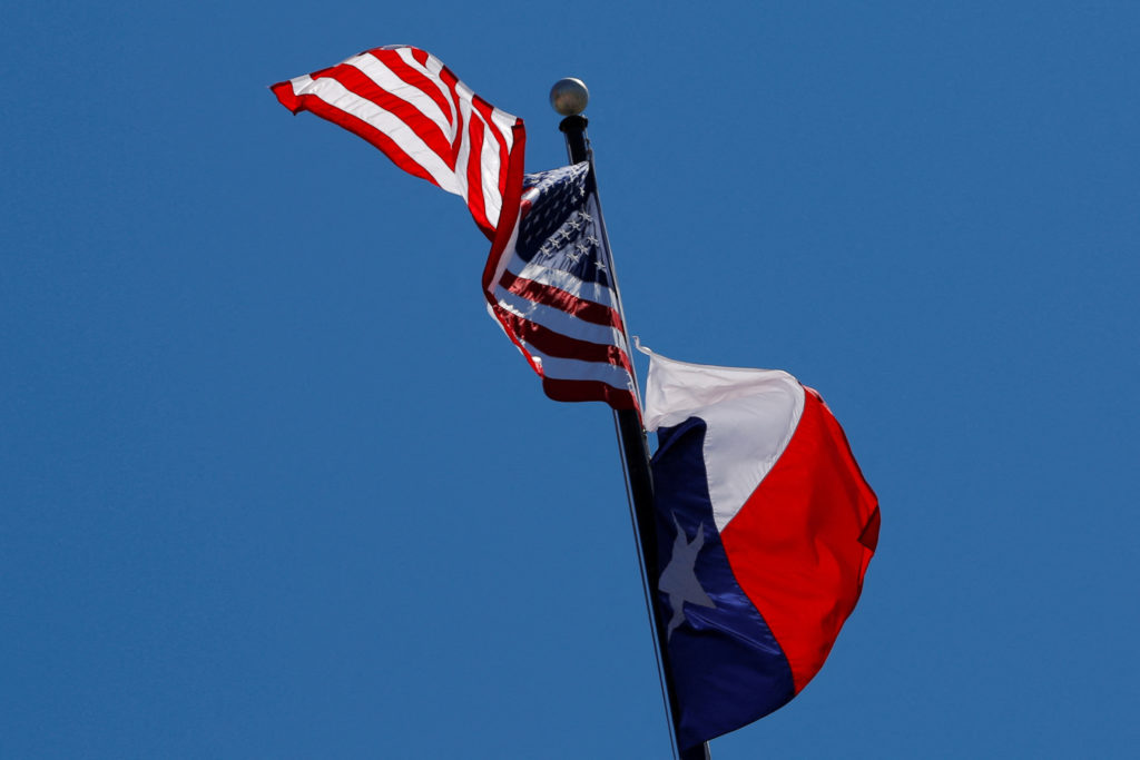 2026 04 21T231004Z 2092057490 RC20UKAE8QKK RTRMADP 3 TEXAS COURT TEN COMMANDMENTS 1024  215 683 jpg