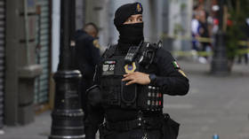 تقرير: عصابة مخدرات مكسيكية اخترقت هاتف مكتب التحقيقات الفيدرالي لقتل المخبرين