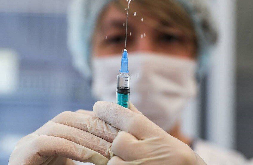 روسيا.. اختيار أول المرضى لتلقي لقاح سرطان القولون والمستقيم