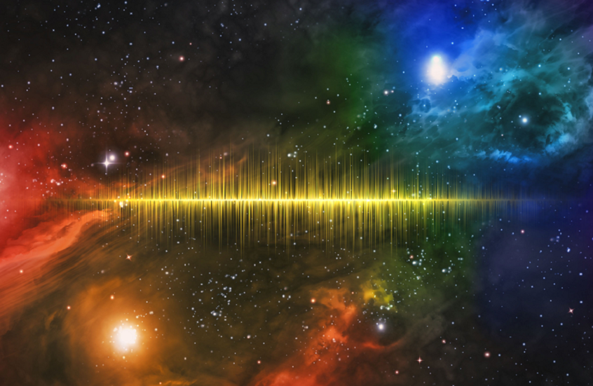 البشرية تتلقى إشارة قوية وغامضة من أعماق الفضاء