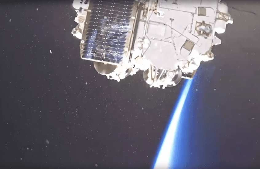 روسيا تطلق أول دفعة من أقمار 