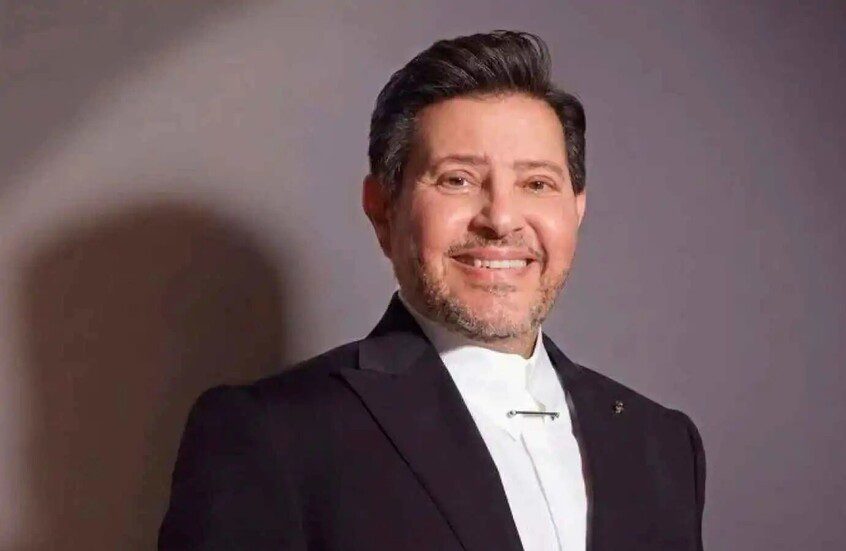 نقيب الموسيقيين المصريين يكشف تطورات الوضع الصحي للفنان هاني شاكر