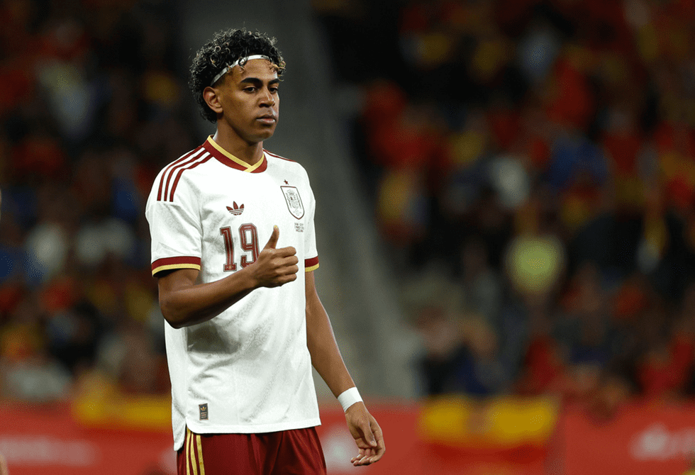 69cd8bd64236042798750400 png