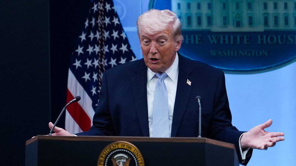 69d5a59585f5406e4715f866 jpg