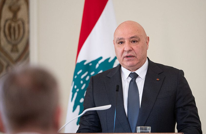 عون يرحب بالهدنة الأمريكية الإيرانية ويشترط شمول لبنان باتفاق نهائي وشامل