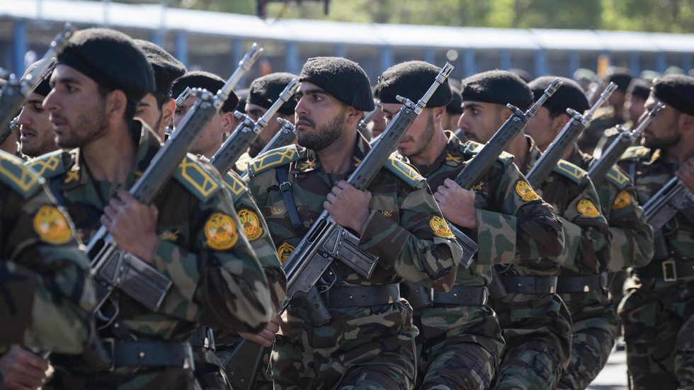 69d6a3062030272bf90f526b jpg