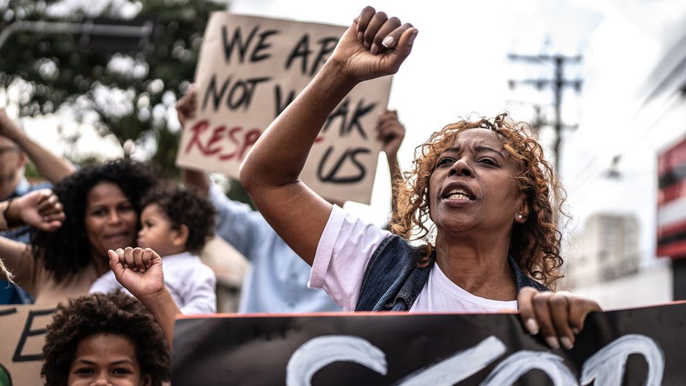 69d7a45620302702cc44d0f1 jpg