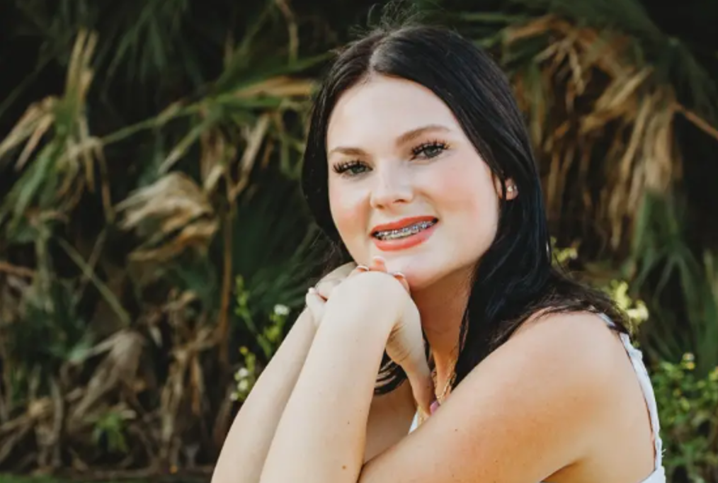 69dd78a64c59b73c40440586 png